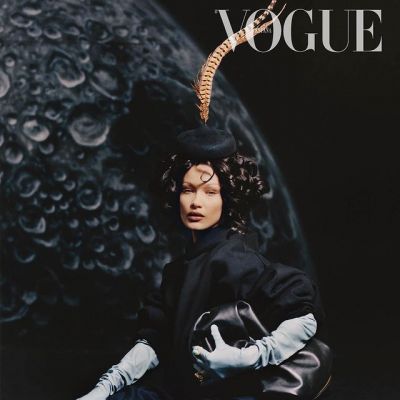 Bella Hadid net worth 