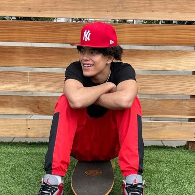 DerekTrendz net worth