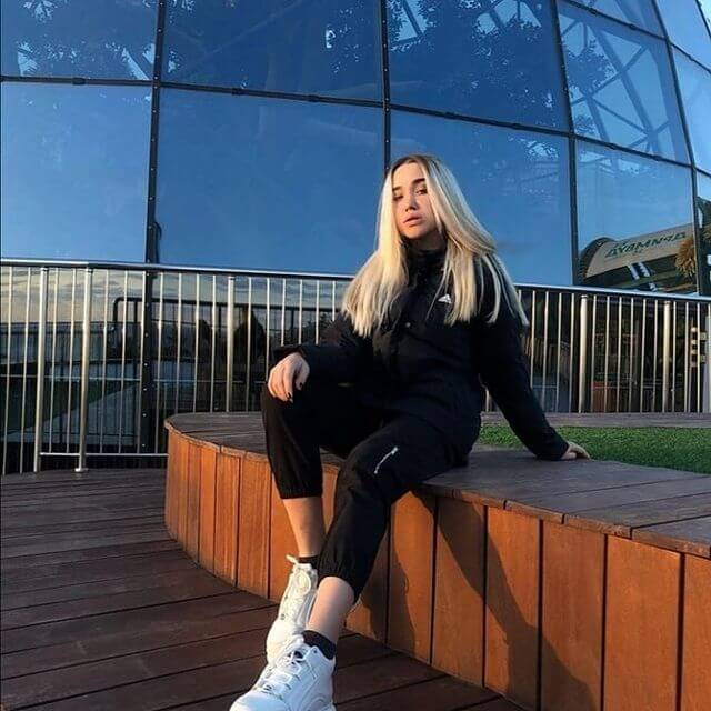 Kira Simurina net worth