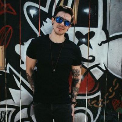 Nathan Sharp girlfriend 