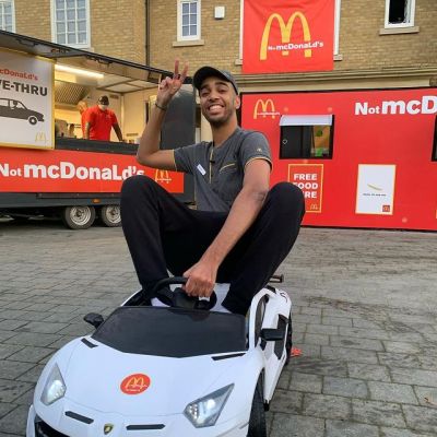 Niko Omilana net worth