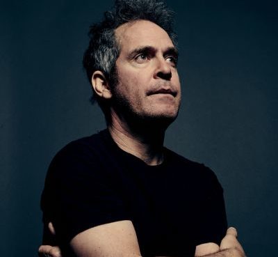 Tom Hollander
