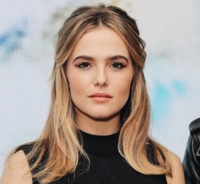 Zoey Deutch