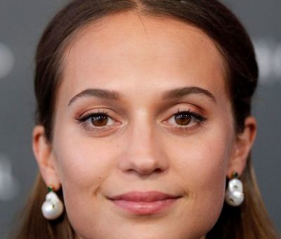 Alicia Vikander
