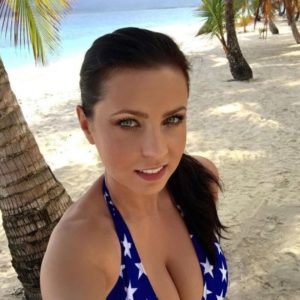 Ewa Sonnet Wiki, Age, Height, Boyfriend, Career, Net Worth