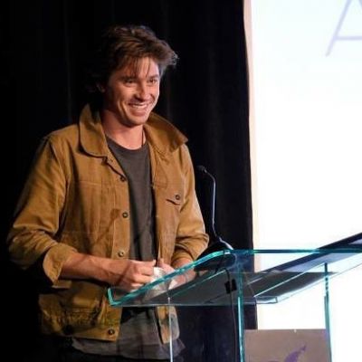 Garrett Hedlund Height