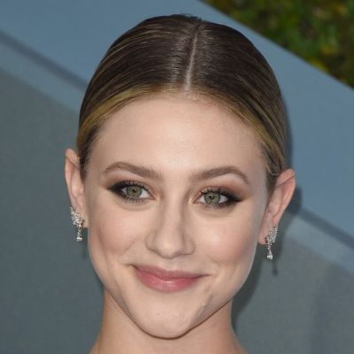 Lili Reinhart