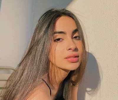 Full Name: Paulina Rincon Born Date: 14 Nov, 2003 Age: 17 years Horoscope: Scorpio Lucky Number: 3 Lucky Stone: Garnet Lucky Color: Purple Best Match for Marriage: Capricorn, Cancer, Pisces Gender: Female Profession: TikTok Star, Instagram Star Country: USA Marital Status: in-relation Dating Leonardo Eye Color Brown Hair Color Brown Nationality American Siblings One brother and One sister Instagram Paulina Rincon Instagram