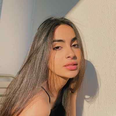 Full Name: Paulina Rincon Born Date: 14 Nov, 2003 Age: 17 years Horoscope: Scorpio Lucky Number: 3 Lucky Stone: Garnet Lucky Color: Purple Best Match for Marriage: Capricorn, Cancer, Pisces Gender: Female Profession: TikTok Star, Instagram Star Country: USA Marital Status: in-relation Dating Leonardo Eye Color Brown Hair Color Brown Nationality American Siblings One brother and One sister Instagram Paulina Rincon Instagram