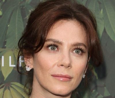 Anna Friel
