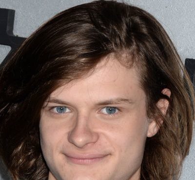 Charlie Tahan