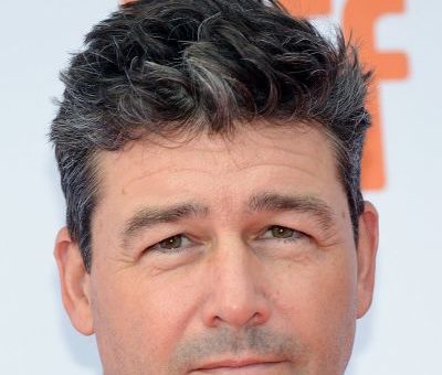 Kyle Chandler
