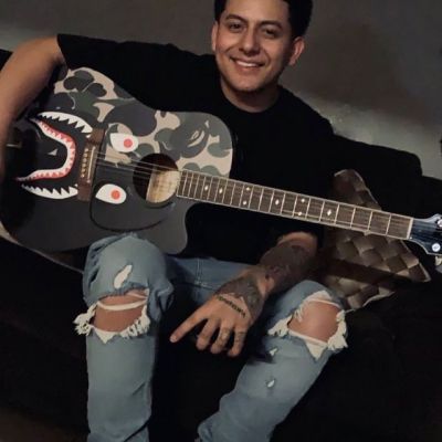 Raul Valencia net worth