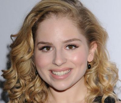 Allie Grant