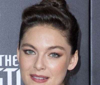 Alexa Davalos