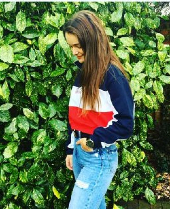 Fleur Roberts Networth