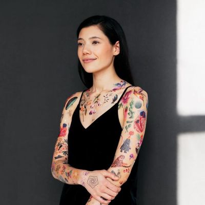 Hanako Greensmith height