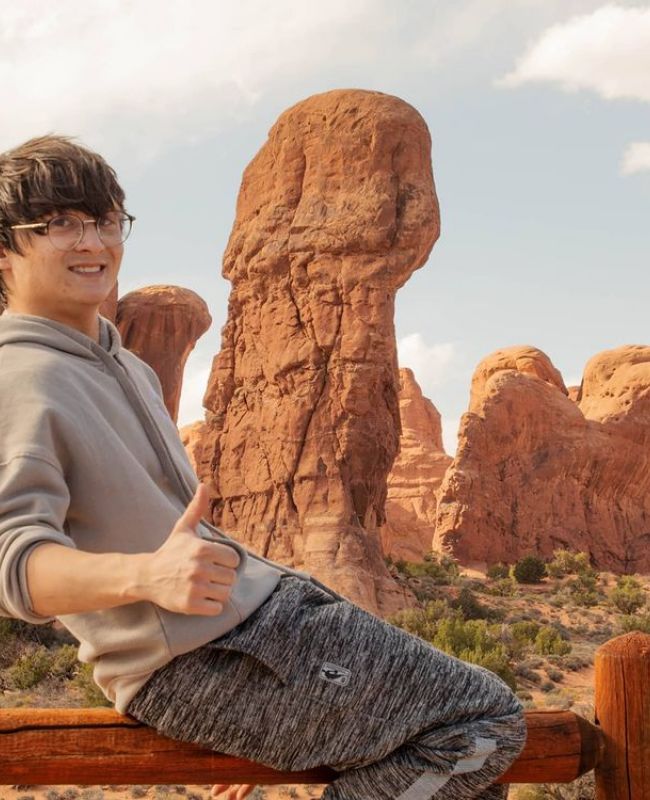 Michael Reeves Networth