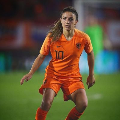 Danielle van de Donk