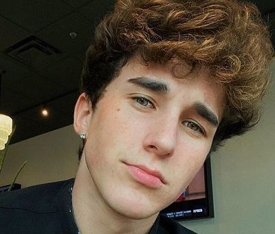 Hunter Rowland