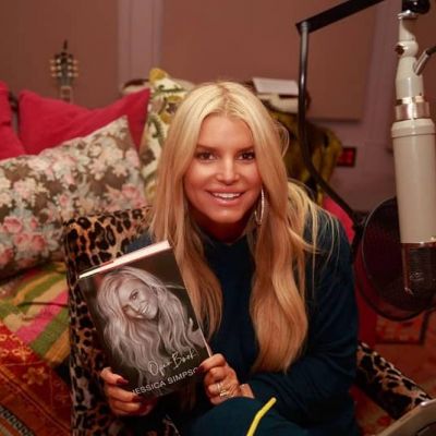 Jessica Simpson Wiki, Age, Net Worth, Height, Husband, Nationality