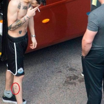 Criss Cross Symbol on Leg