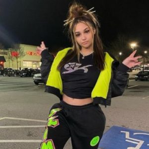 Mulan Vuitton Net Worth, Age, Boyfriend, Height, Career (Updated on