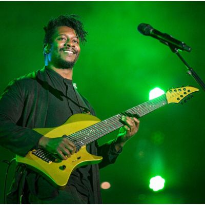 Tosin Abasi