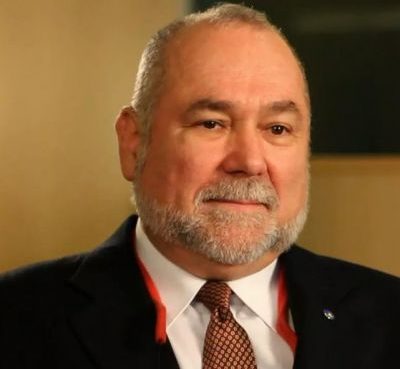 Robert David Steele