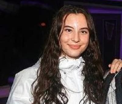 Alizeh Keshvar Davis Jarrahy