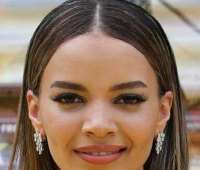 Leslie Grace