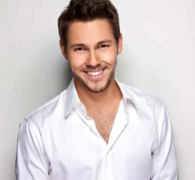 Scott Clifton
