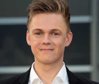 Caspar Lee