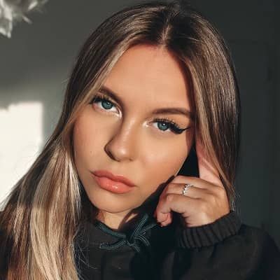 Dagi Bee