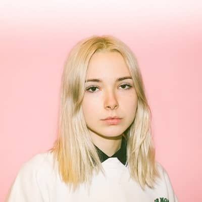 Lydia Night