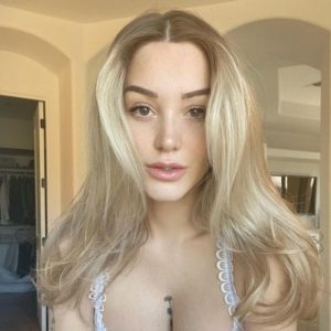 Heidi Grey Wiki, Age, Net Worth, Boyfriend, Dating, Height