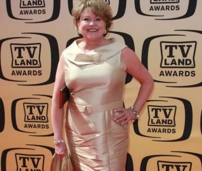 Lauren Tewes