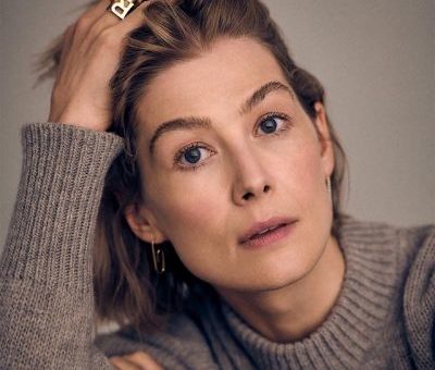 Rosamund Pike