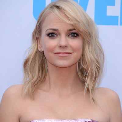 Anna Faris net worth