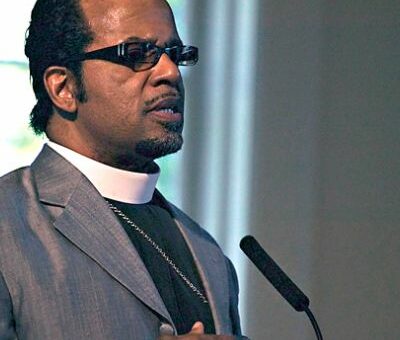 Carlton Pearson