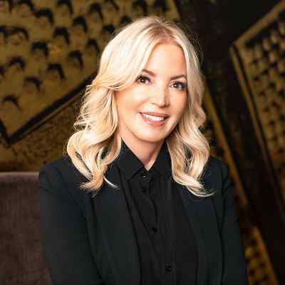 Jeanie Buss net worth