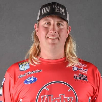 Matthew Robertson net worth