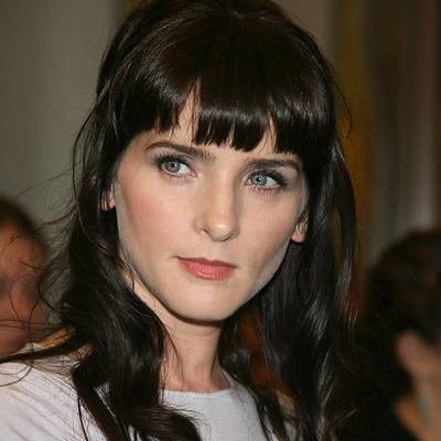 Michele Hicks age