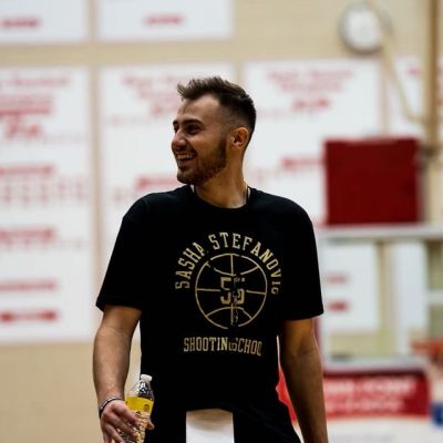 Sasha Stefanovic age