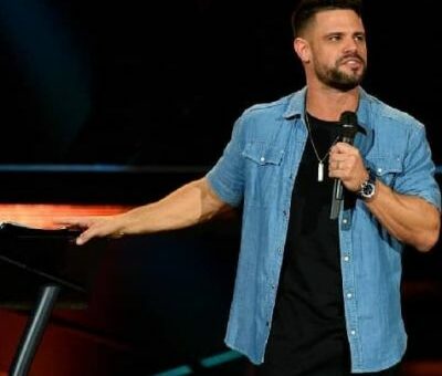 Steven Furtick