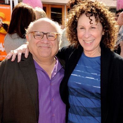 Rhea Perlman