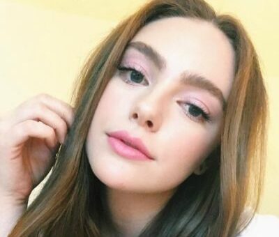 Danielle Rose Russell