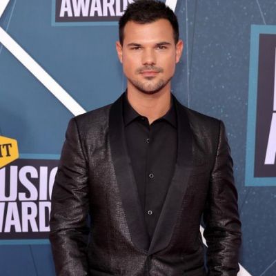 Taylor Lautner