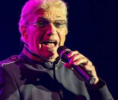 Dennis DeYoung