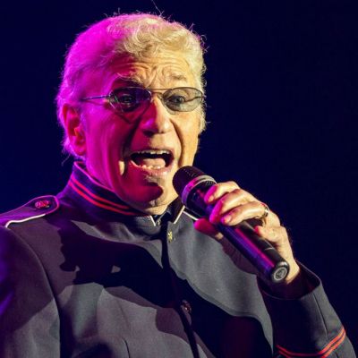 Dennis DeYoung